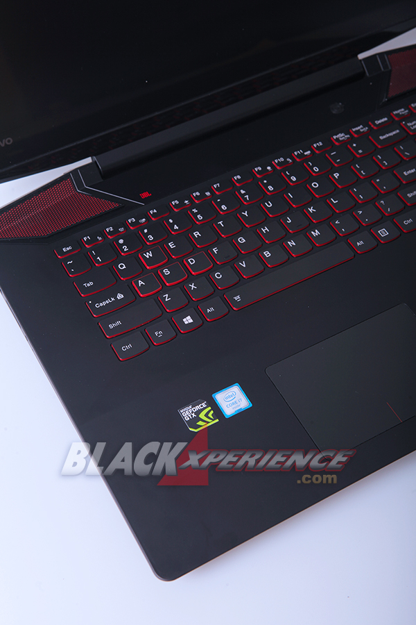 Lenovo Y700, Puaskan Para Hardcore Gamer