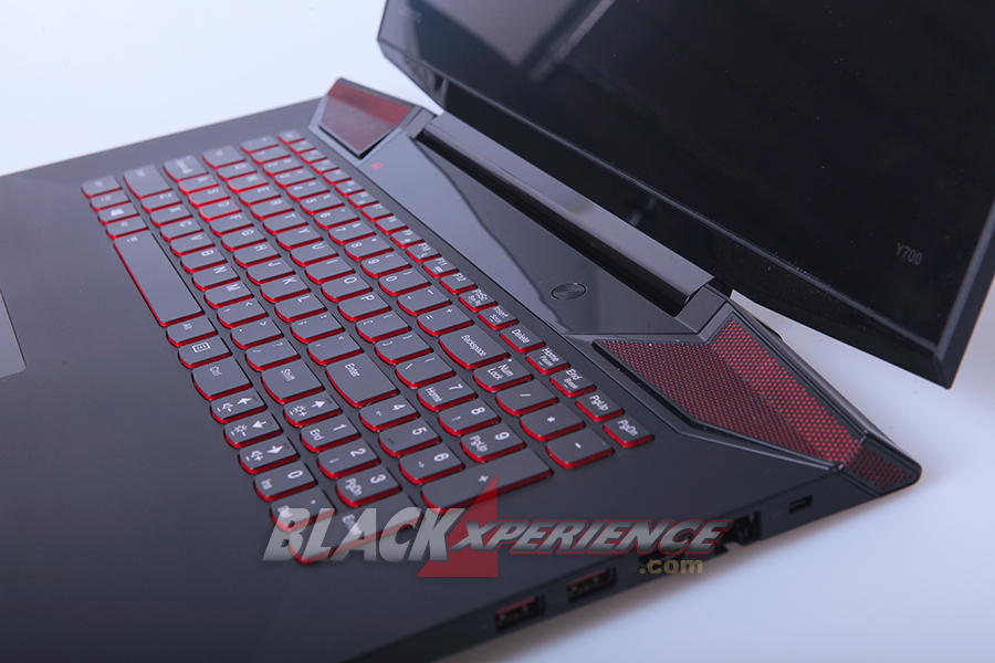 Lenovo Y700, Puaskan Para Hardcore Gamer