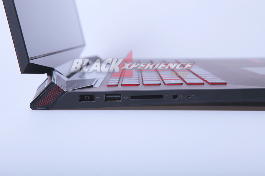 Lenovo Y700, Puaskan Para Hardcore Gamer