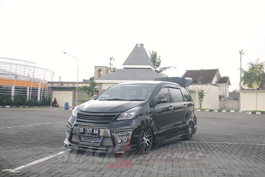 Modifikasi Toyota Avanza Veloz dengan Citarasa Alphard Vellfire