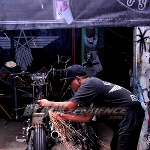 Modifikasi Yamaha Scorpio: Old School Chopper