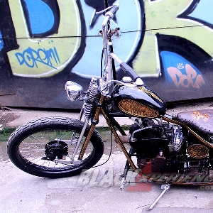 Modifikasi Yamaha Scorpio: Old School Chopper