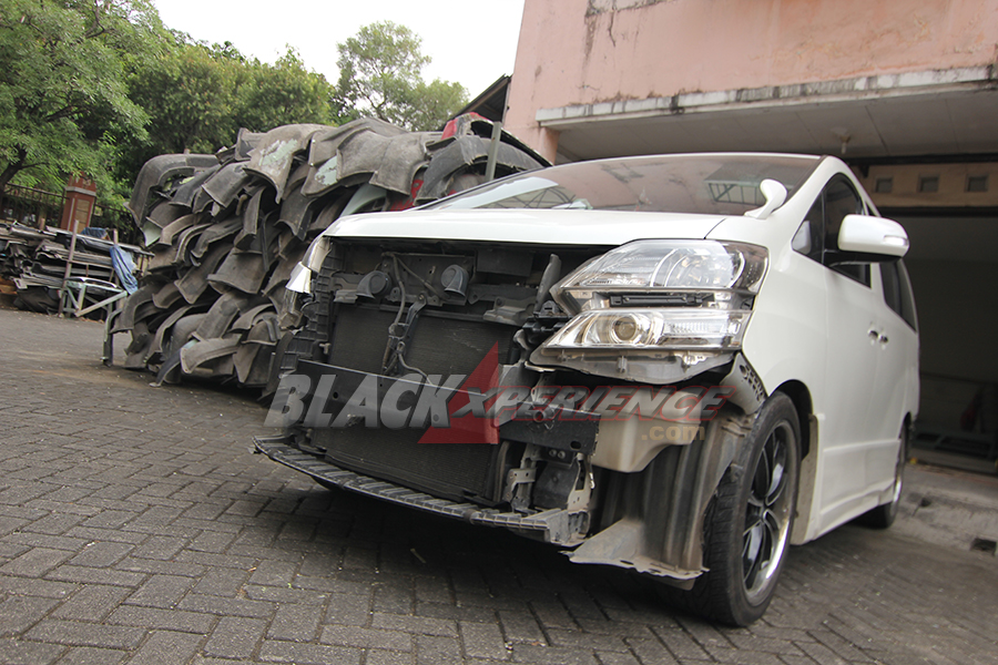 Toyota Vellfire sedang ubah bodikit menjadi bergaya elegant