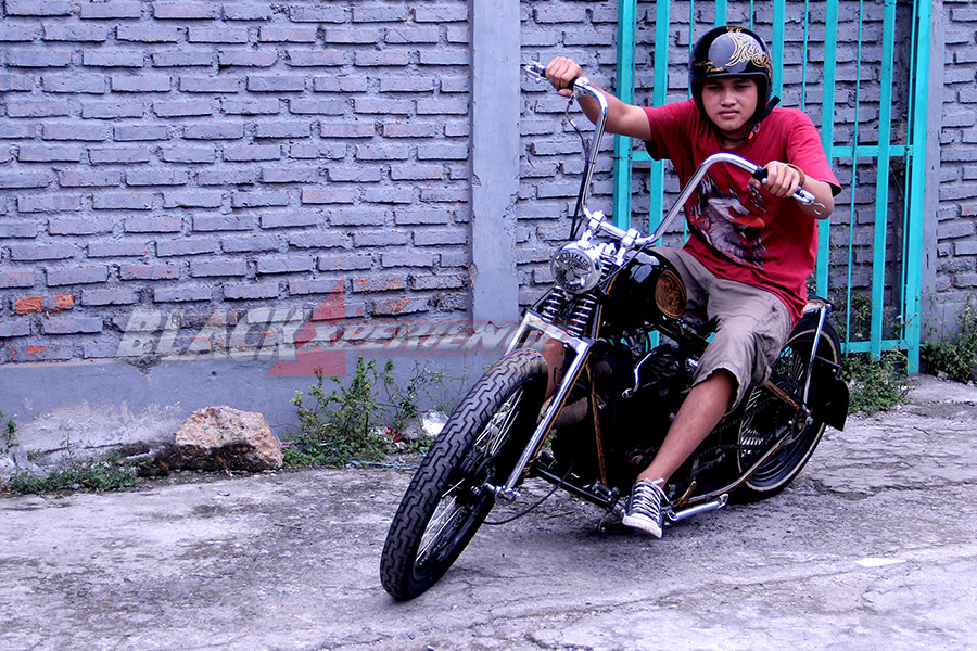 Modifikasi Yamaha Scorpio: Old School Chopper