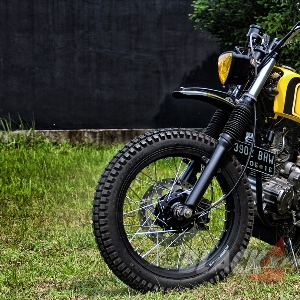 Street Arts Custom Rubah Yamaha Scorpio Jadi gaya Street Tracker