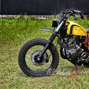 Street Arts Custom Rubah Yamaha Scorpio Jadi gaya Street Tracker