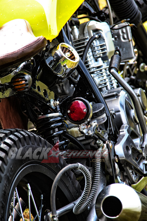 Street Arts Custom Rubah Yamaha Scorpio Jadi gaya Street Tracker