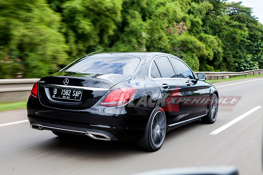 New Mercedes-Benz C 200 EQ Boost - Makin Canggih Dengan Hybrid