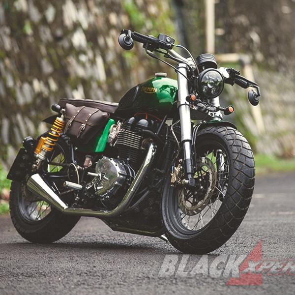 Modifikasi  Triumph Bonneville T100, The Green Bonnie  Andalan  Touring dan Sunmori