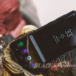 Samsung Galaxy S8 Plus - Layar Lebar, Kinerja Gahar