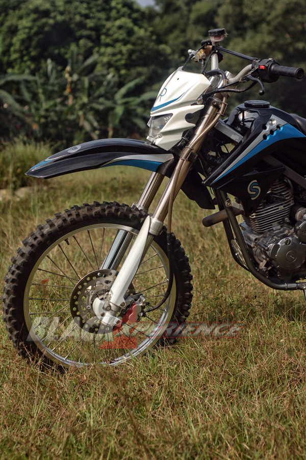 Modifikasi Yamaha Scorpio Trail Custom nan Kekar 