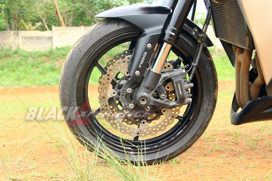 Rem Depan Z1000 dengan ABS