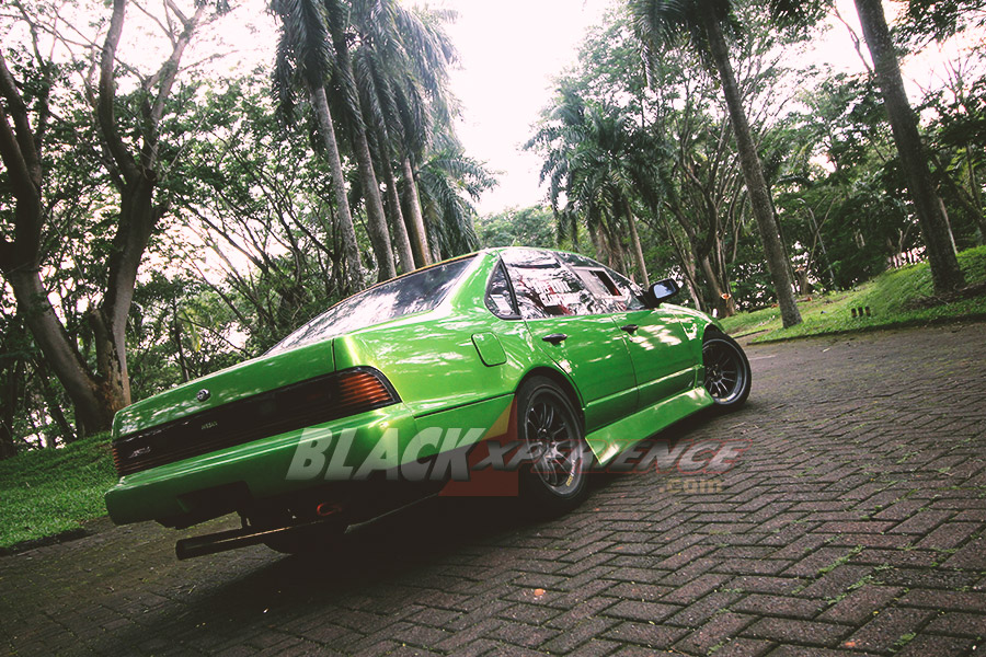 Modifikasi Nissan Cefiro : The Green Ruthless