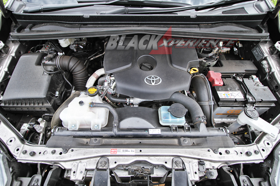 Mesin 2GD-FTV 2,4 liter 4 silinder sejajar (Variable Nozzle Turbo) Intercooler