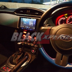 Modifikasi Subaru BRZ 2014 : Mobil Street Racing Full Audio yang Nyaman untuk Harian