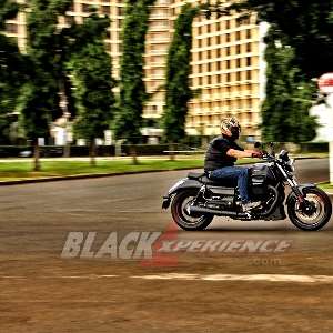 Test Ride: Moto Guzzi Audace, Cruiser Sangar