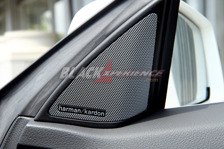 Sistem audio disupport harman kardon