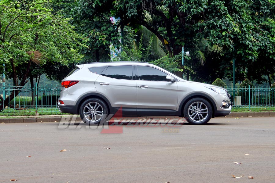 SUV gambot bertenaga dahsyat