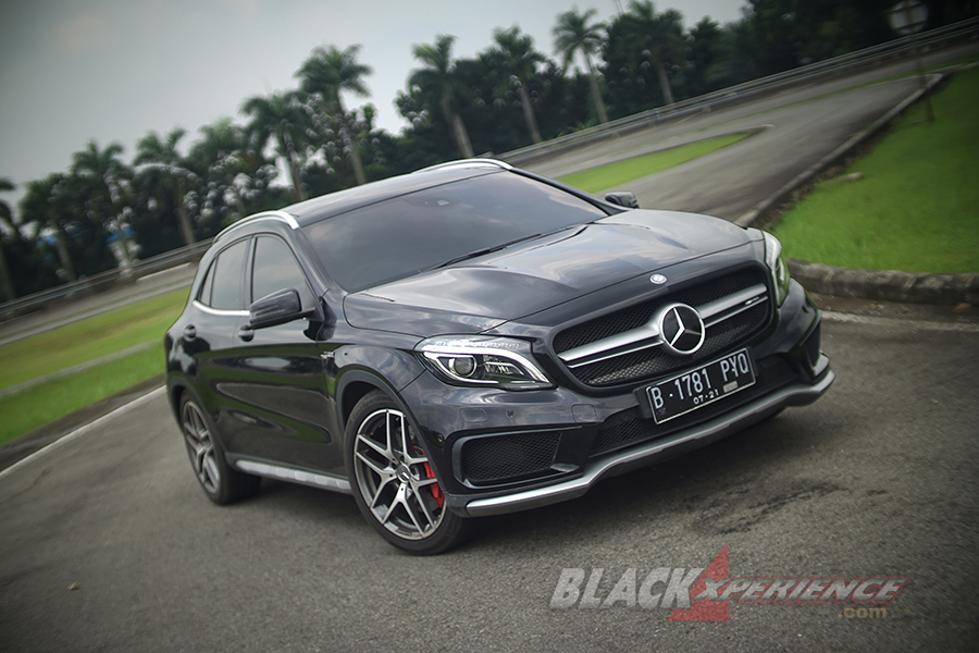 Mercedes AMG GLA 45 - High Performance Crossover