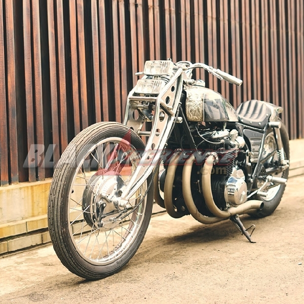 Modifikasi Honda CB650 The Luxurious Chopper Drag  