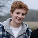 Ed Sheeran Bawa Kembali Kenangan Masa Remaja di Klip &lsquo;Castle on the Hill&rsquo;