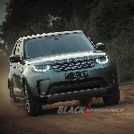 New Land Rover Discovery - Leads The Way