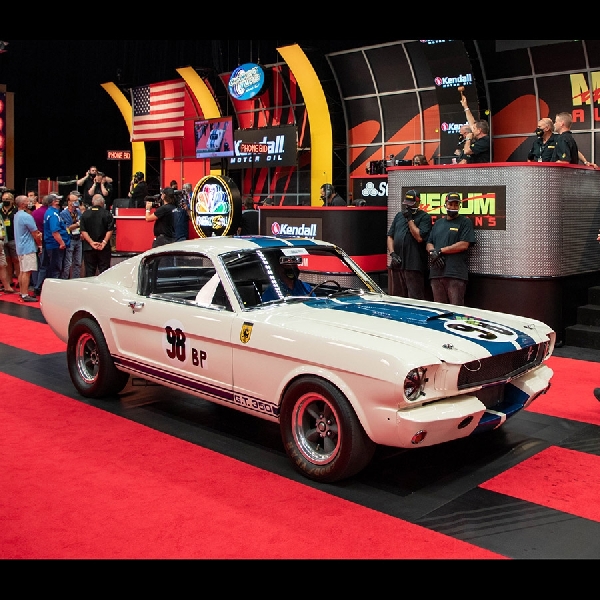 Ford Shelby GT350 R Flying Mustang Ini Terjual Rp57 Miliar