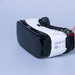 Jajal Samsung Gear VR, Cara Asik Nikmati Konten Virtual Reality