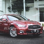 Infiniti Q50 2.0 Turbo Sedan Premium asal negeri Sakura