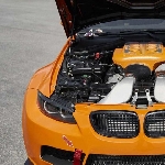 Modiifkasi BMW M3: Racing Style Berwajah Manis