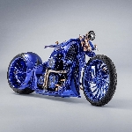 Modifikasi Harley Davidson Blue Edition X Carl Bucherer,   Estetika, Craftmanship dan Luxury