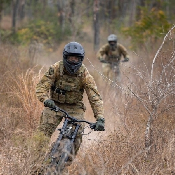 Tentara Australia sedang Menguji Coba E-Bike untuk Keperluan Pengintaian