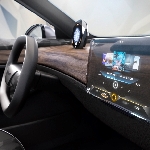 Layar Infotainment dari Continental Ini Transparan dan Dibuat dari Kristal Swarovski