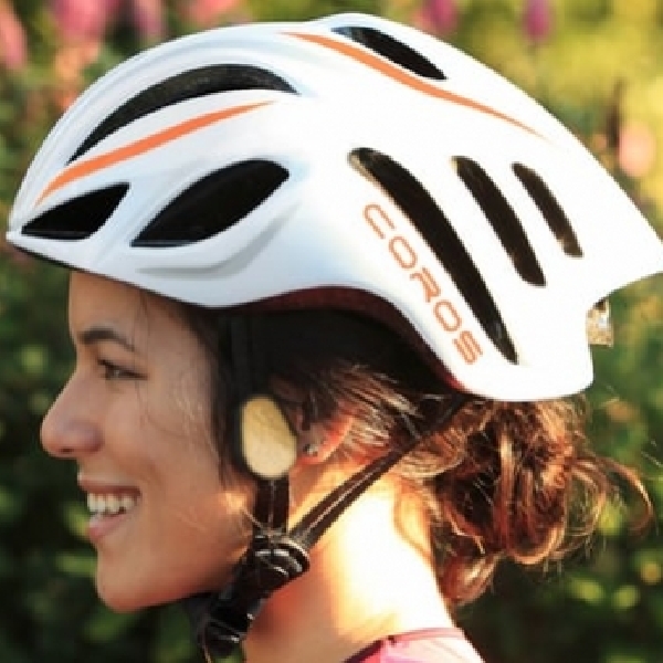Tetap Aman Dengarkan Lagu Saat Bersepeda dengan Coros Smart Helmet