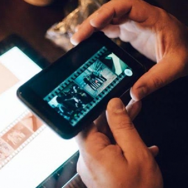 FilmLab, Aplikasi Smartphone Pemindai Negatif Film Jadi Foto Nyata