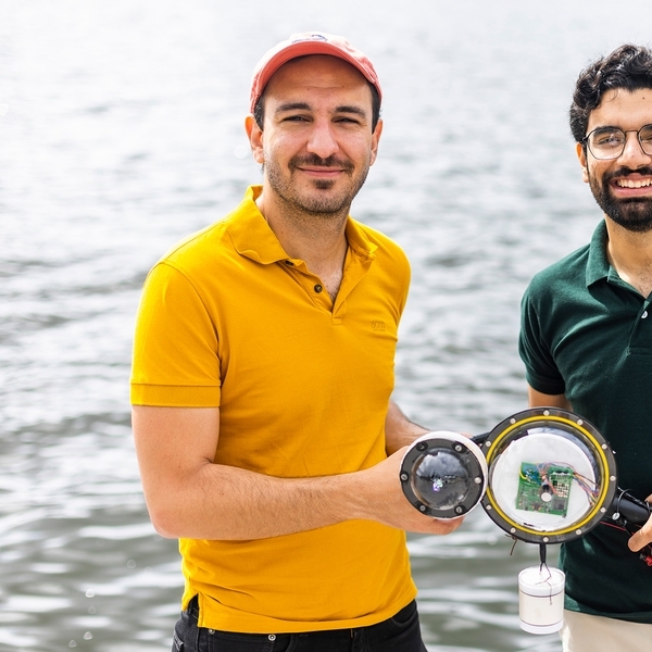 Peneliti MIT Ciptakan Underwater Camera Tanpa Baterai, Pakai Energi Suara!