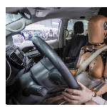 Boneka Uji Tabrak Baru Bertujuan Agar Wanita Lebih Aman di Mobil