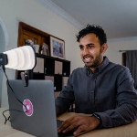 Zumy: Pro Studio Quality Light untuk Video Meeting