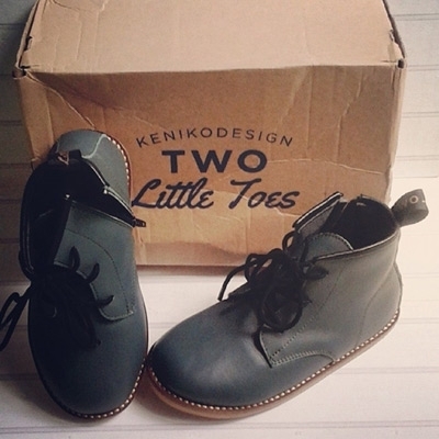 Two Little Toes