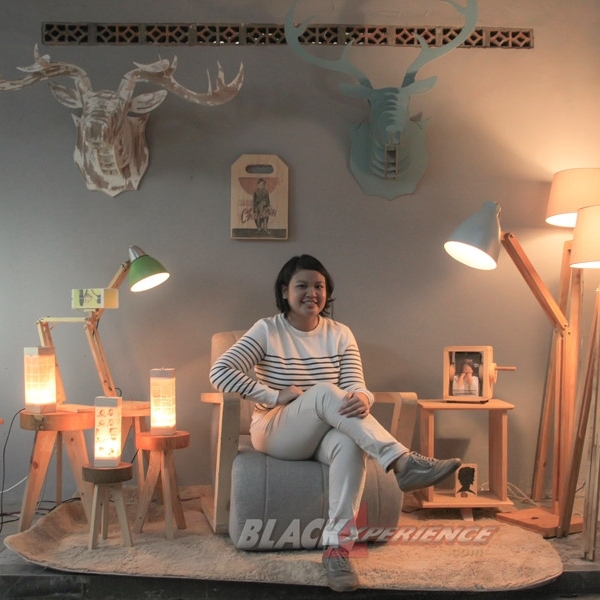 Sesharina Puspita, Studio Kayu