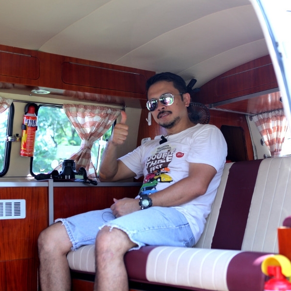 Doddy Samperuru, Jakarta VW Campervan