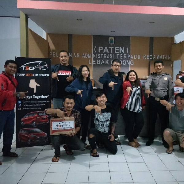 Toyota Sienta Indonesia Berbagi kasih Kepada Korban Gempa di Banten