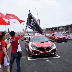 Komunitas Civic Type R Jajal Sirkuit Jalan Raya BSD Grand Prix