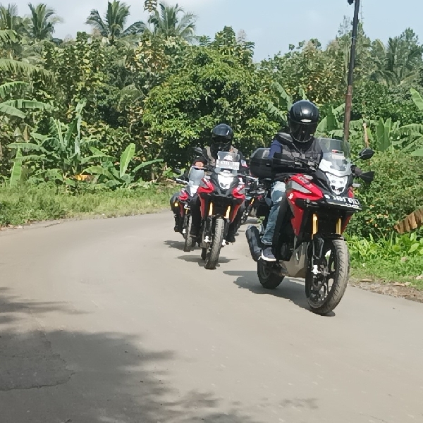 Wahana Wadahi Owner Honda CB150X Menjadi Komunitas Adventure Pertama