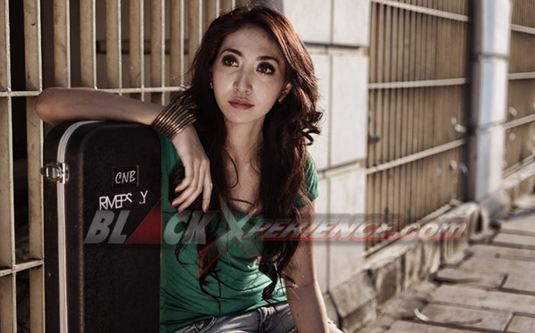 Dheasy, Ekspresikan Diri Sebagai Musisi