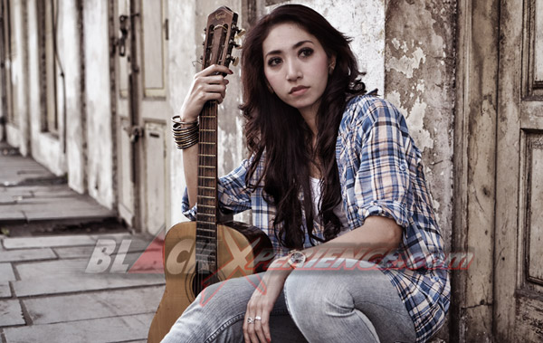 Dheasy, Ekspresikan Diri Sebagai Musisi