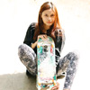 Aksi Luciana Bermain Skateboard