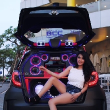 Gemulai Khaira Bersanding  Dengan Extreme Car BCC Jakarta