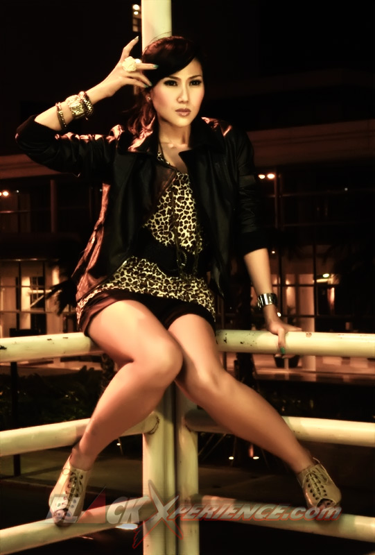 Bermalam Bersama Christal