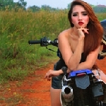 Motocross Pacu Jiwa Petualang Dian